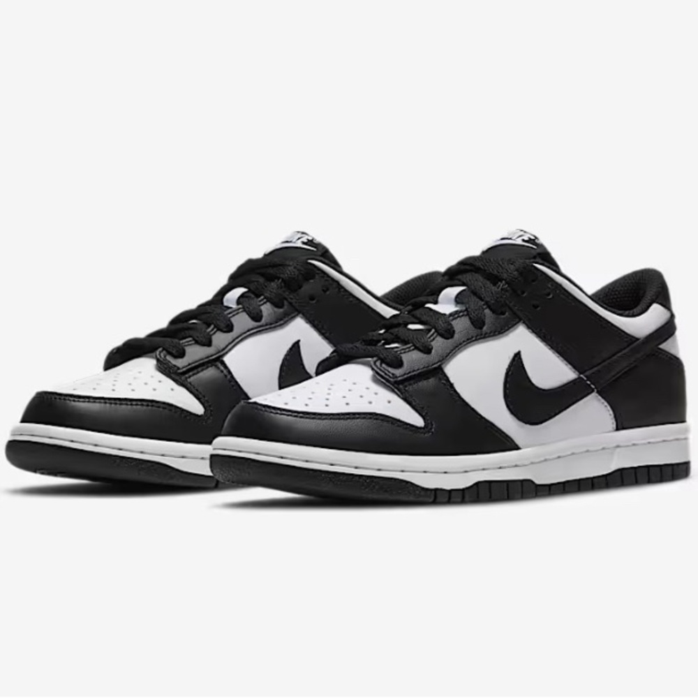 Nike Dunk Low Big Kids' Shoes Classic Black and White Sz:4Y